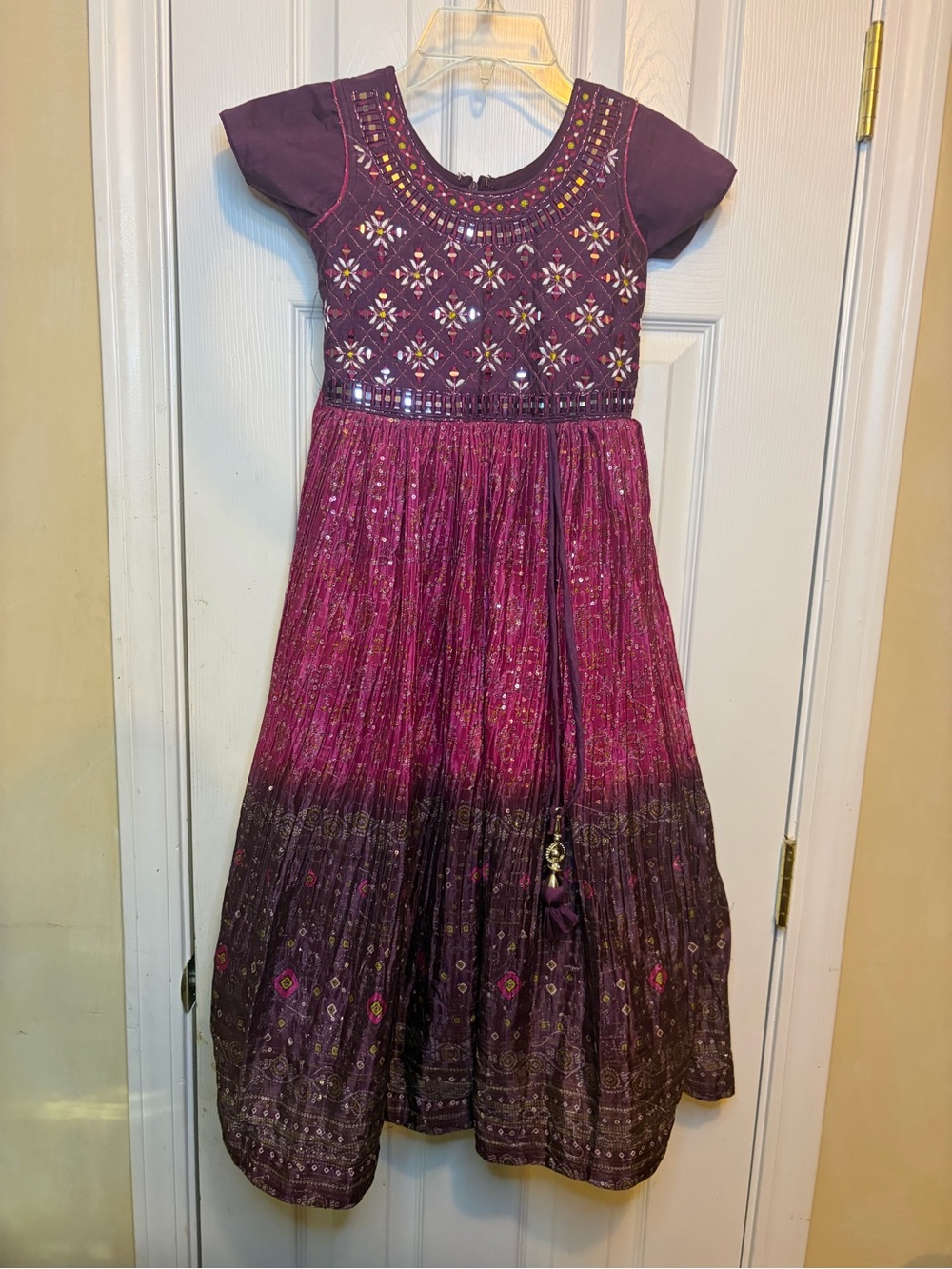Taruni Girls' 👧🏻 Ombre Anarkali Ethnic Gown👗Sz 4/5 Years